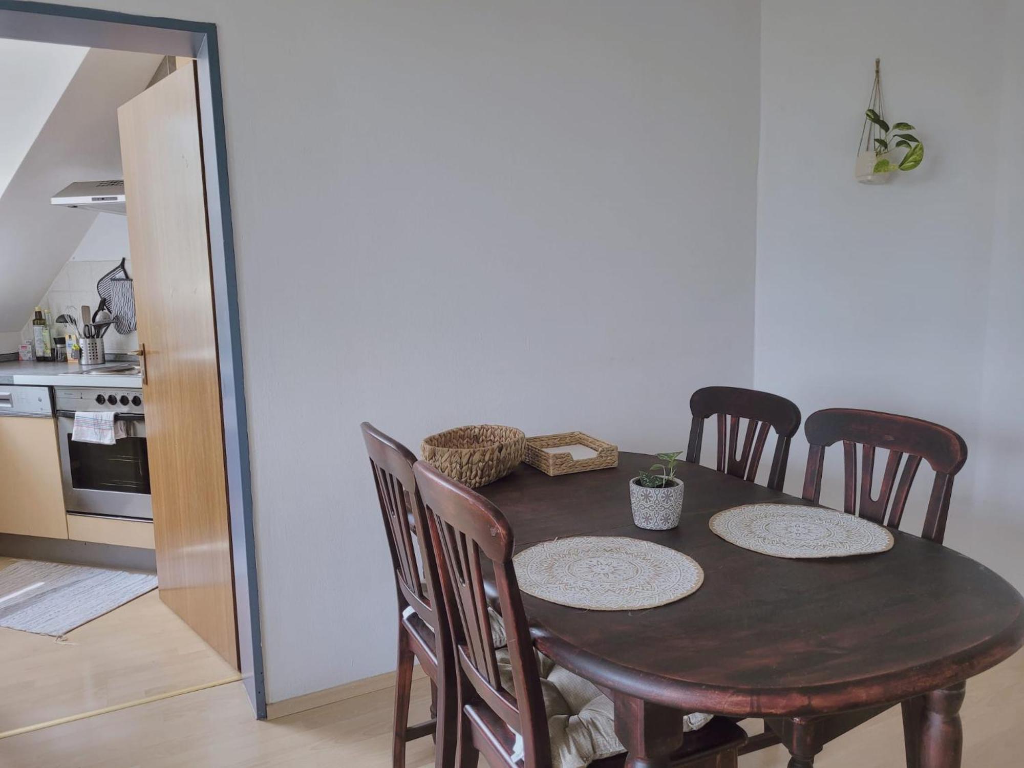 Zentrale 2 Zimmer-Wohnung Mit Balkon Bayreuth Exteriör bild