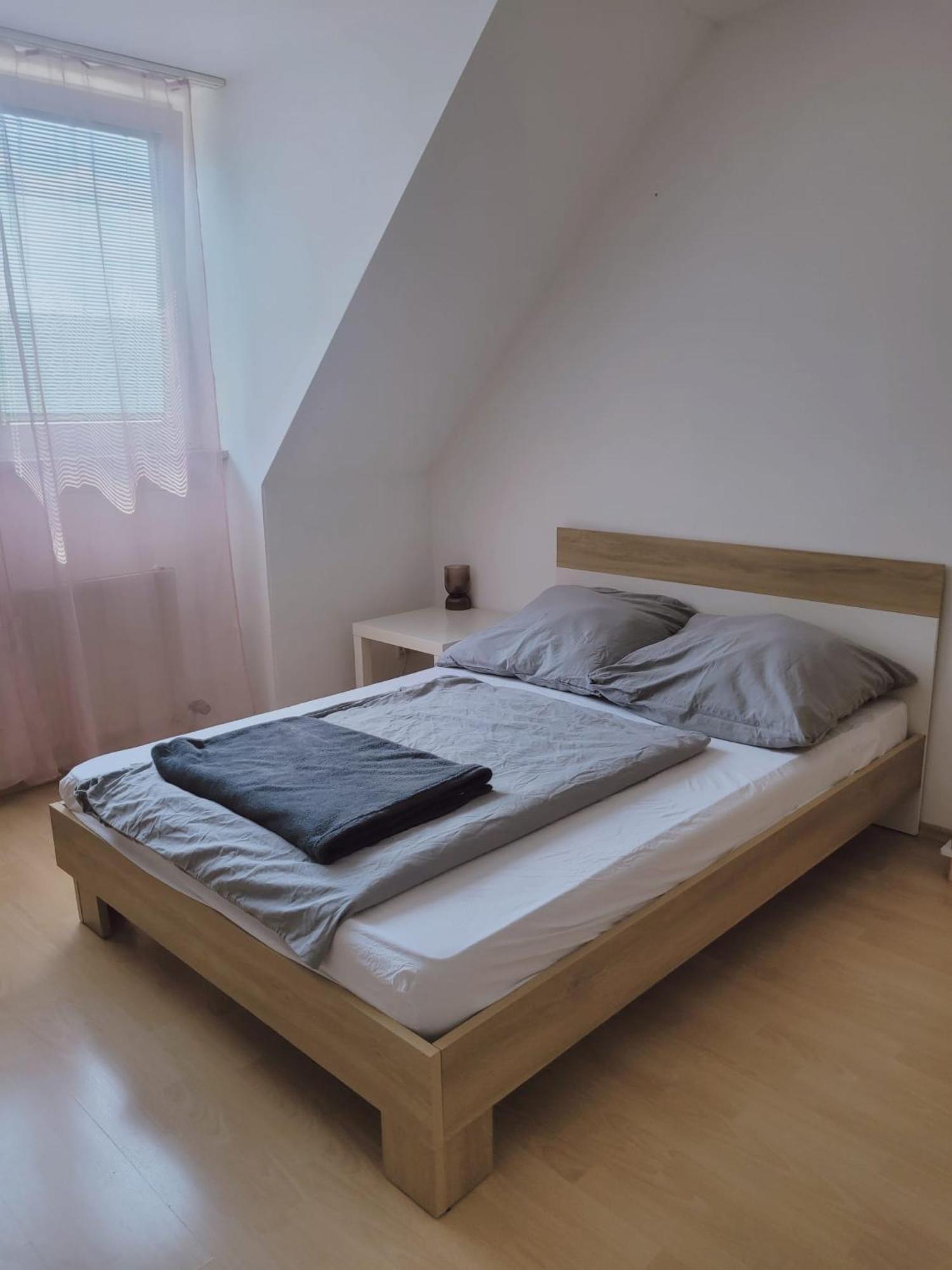 Zentrale 2 Zimmer-Wohnung Mit Balkon Bayreuth Exteriör bild
