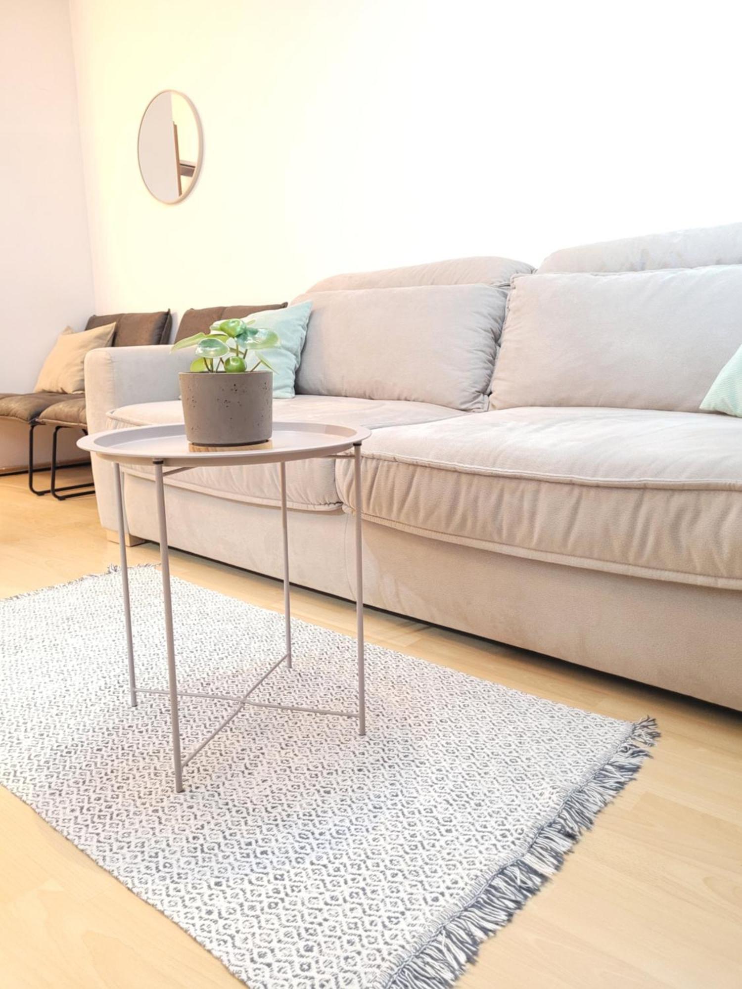 Zentrale 2 Zimmer-Wohnung Mit Balkon Bayreuth Rum bild